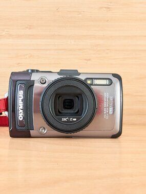 Olympus Tough TG-1 Waterproof Digital Camera 12MP Full HD